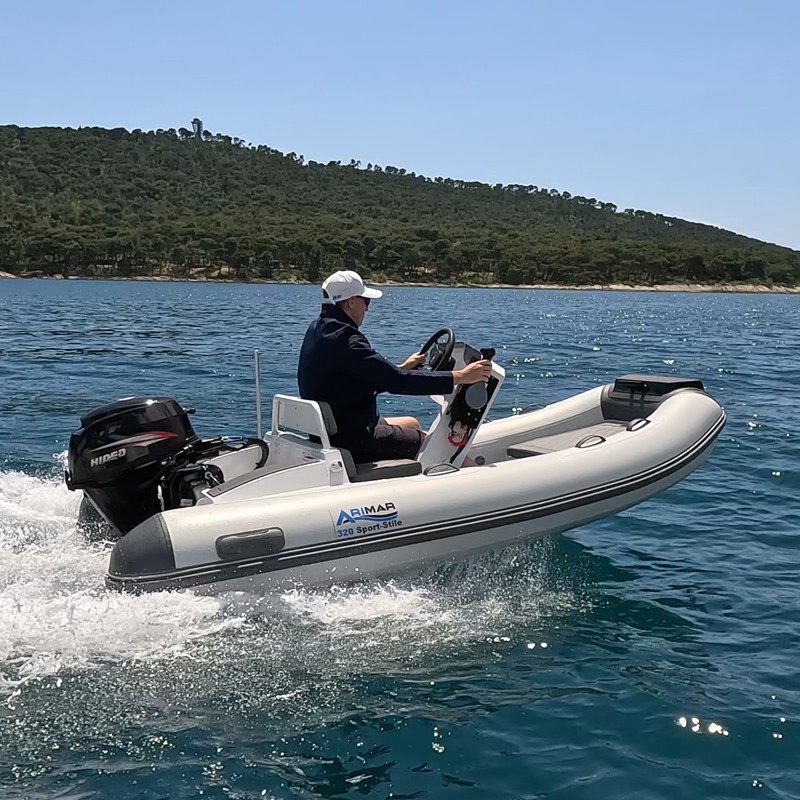 SPORT STILE - με γάστρα Αλουμινίου Φουσκωτά Σκάφη